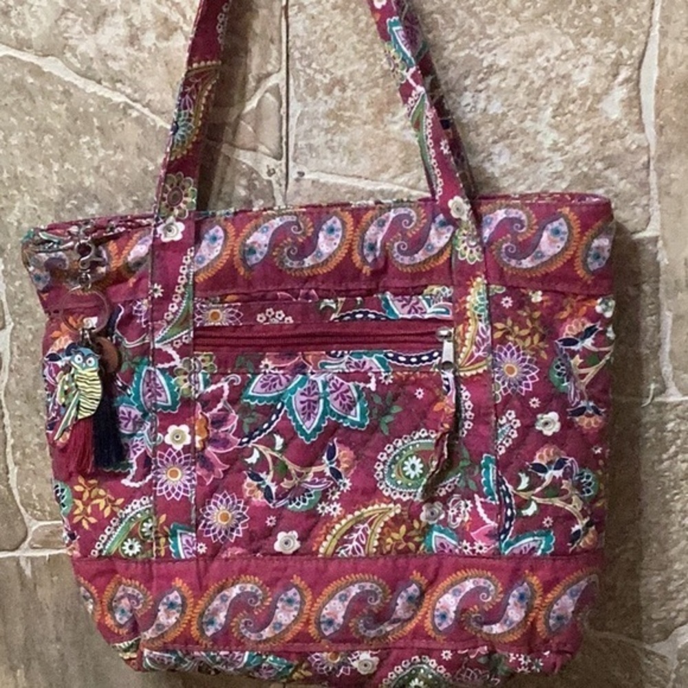 Floral pattern handbag